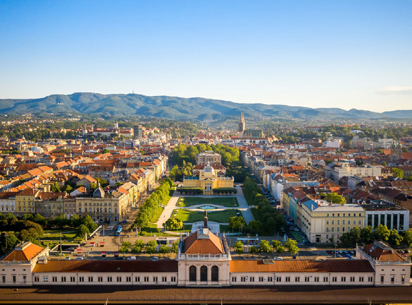 자그레브역에서 바라본 에스플라나데 호텔 전경 Esplanade Hotel