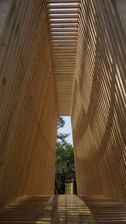 천대광, 바람이 지나가는 파빌리온 내부