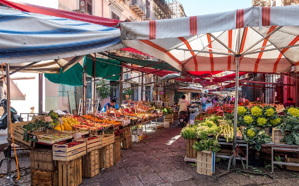 Ballarò market
