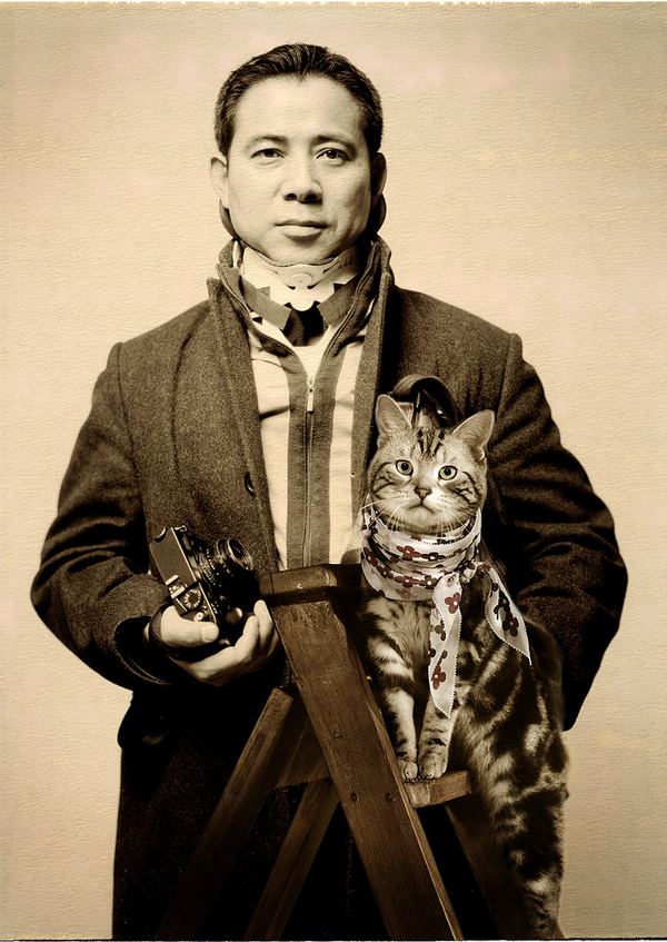 케이티김(KT Kim). 2007년 보그코리아 에디터리얼(에디커 이정금)작업 후, 컨트리뷰터란에 싣기 위해 찍은 어시스트 이정은의 사진.