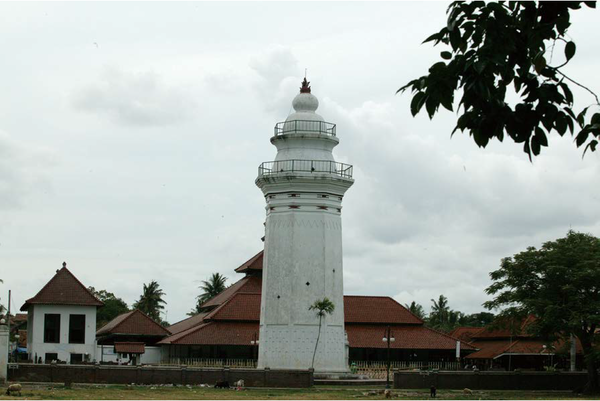 제로포인트 부근 등대