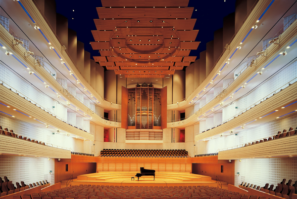 루체른페스티벌 콘서트홀의 내부