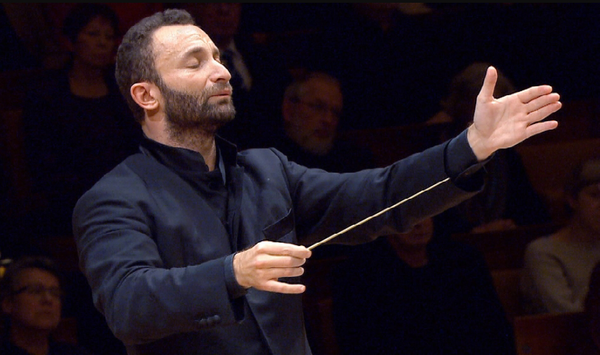 베를린코미쉐오퍼를 거쳐 베를린필 음악감독이 된 키릴 페트렌코