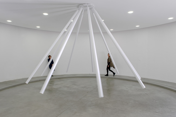 FRITSCHER Susanna,Helices Soniques:Flüegel © Biennale de Lyon