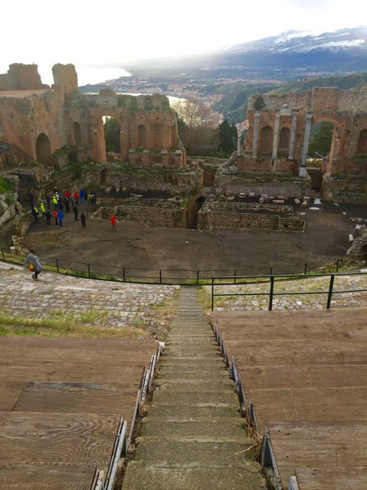 고대 그리스 야외 원형 경기장