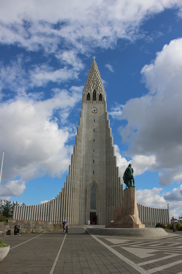 레이캬비크의 할그림스키르캬