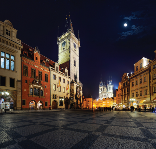 Praha Old Town Square_Photo Ladislav Renner
