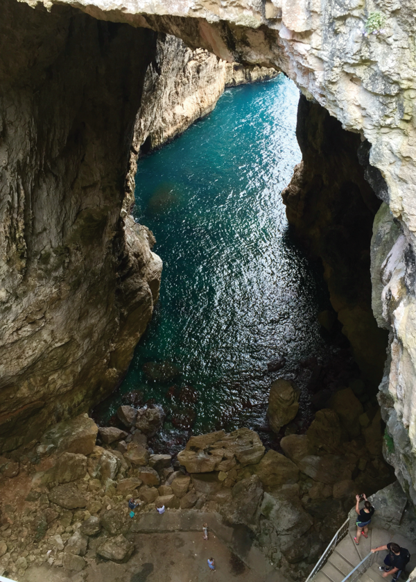 터키 동굴(La Grotta del Turco)