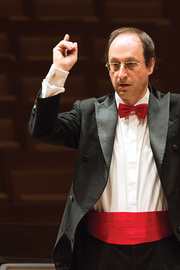 지휘 마틴 스튜더