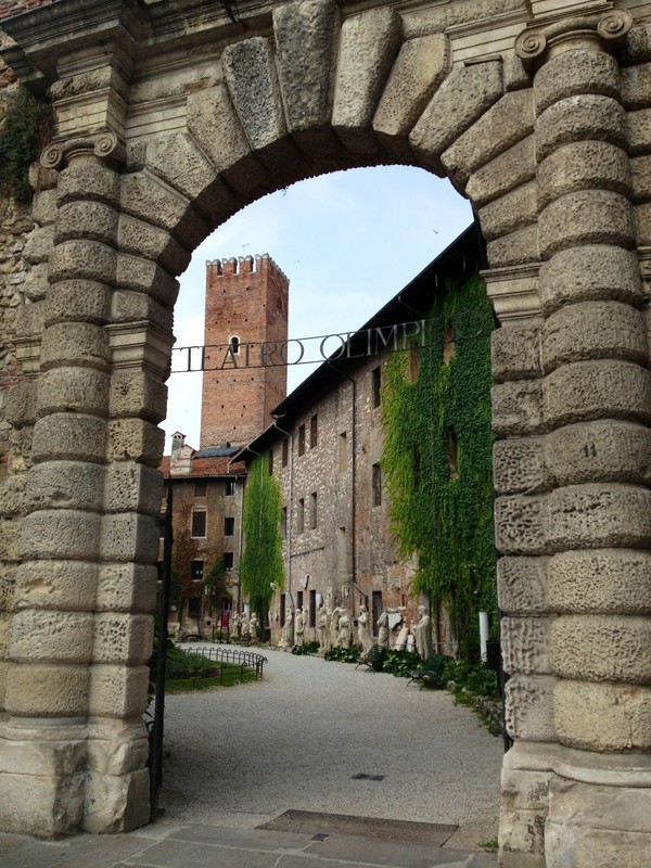 Teatro Olimpico입구