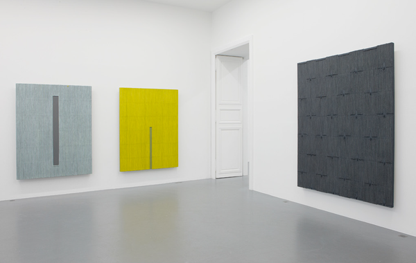 파리 패로탱 갤러리 '박서보 Ecriture 展' 전시장 내부 Photo : Claire Dorn, Courtesy Galerie Perrotin