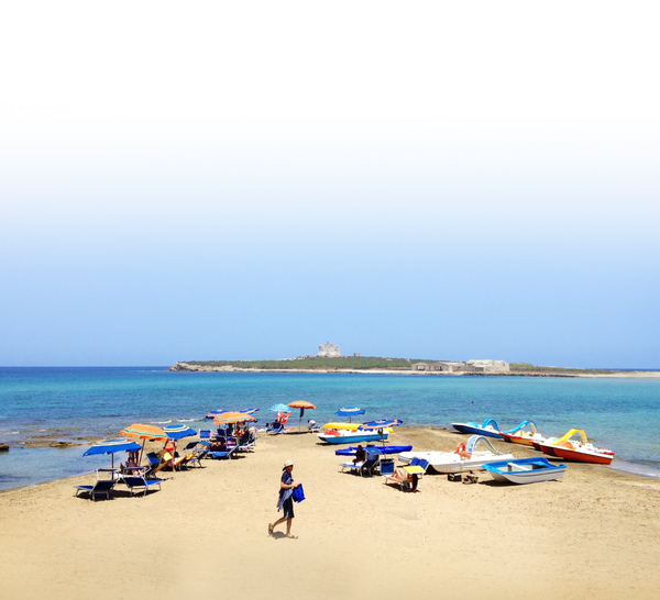 포르토팔로 최남단 해변에서 바라다 보는 카포파세로 섬 전경