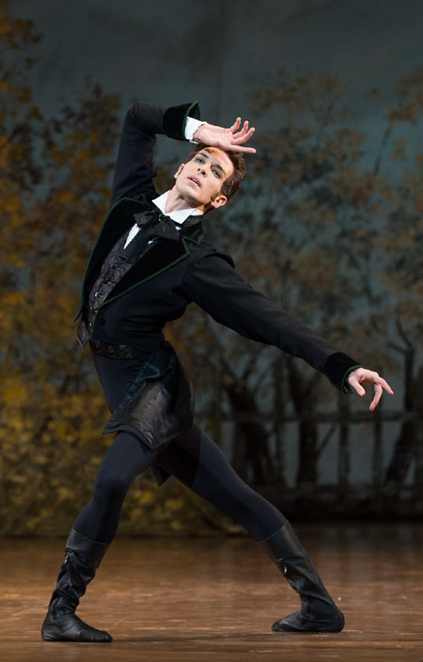 Evan McKie - artiste invite © Julien Benhamou / Opéra national de Paris