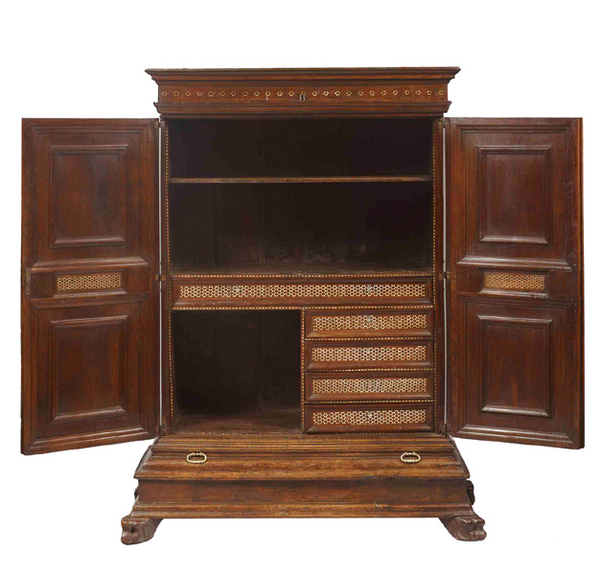 'Studiolo' decorated 'alla certosina' © Galerie Liova