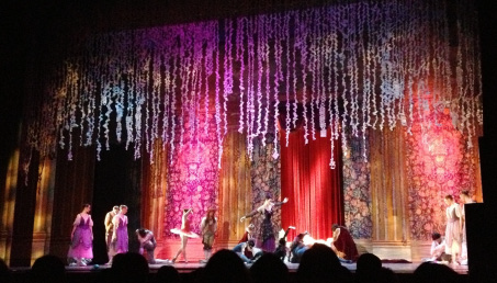 도니제티 극장 러시아 발레단 공연