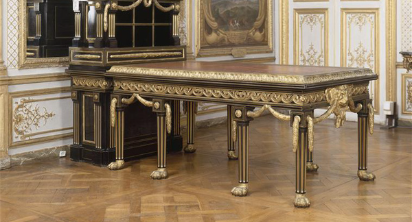 © Grand Bureau de Lalive de Jully, Château de Chantilly