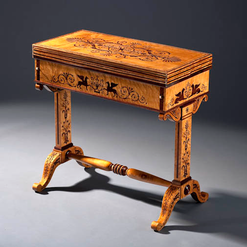 CHARLES X FOLDING TABLE, LESAGE MARK 접이식 테이블, 르자쥬 마크length : 81 cm, width : 55.5 cm, height : 74.5 cm© LE COUVENT DES URSULINES