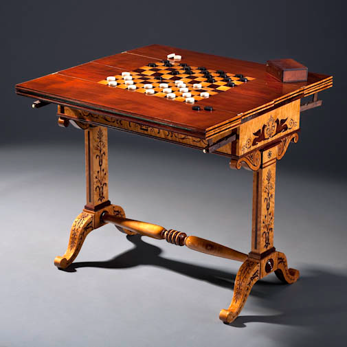 CHARLES X FOLDING TABLE, LESAGE MARK 접이식 테이블, 르자쥬 마크length : 81 cm, width : 55.5 cm, height : 74.5 cm© LE COUVENT DES URSULINES