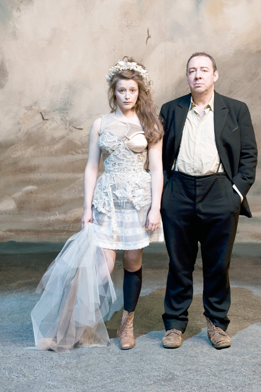 © Brigitte Enguérand Adeline d’Hermy(Ingrid) & Hervé Pierre(Peer Gynt) 