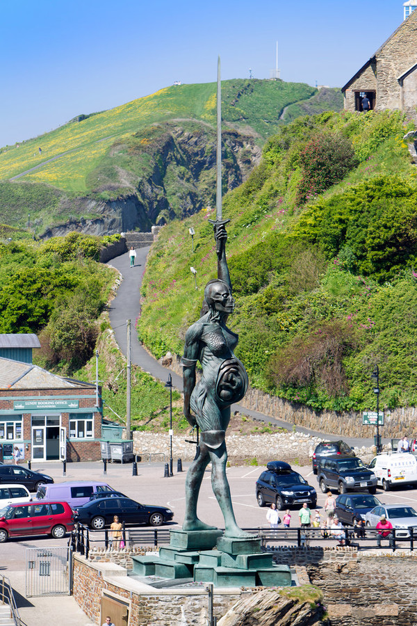 Verity_Damien Hirst(2003-2012)