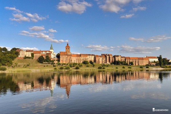 Because of their height, they are called medieval skyscrapers. Photo: Mariusz Nasieniewski