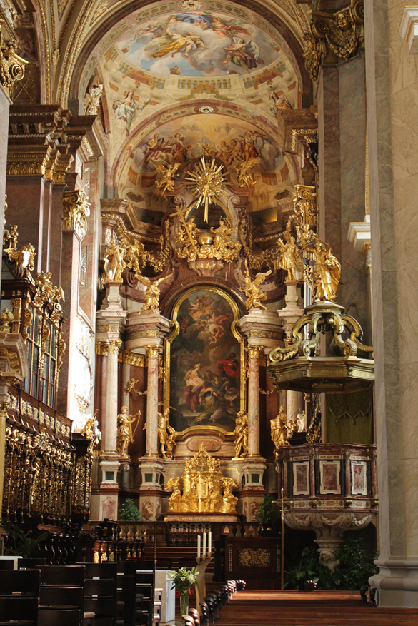  Chorherrenstift Abbey