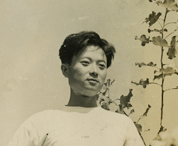 신동엽, 사진출처 신동엽문학관