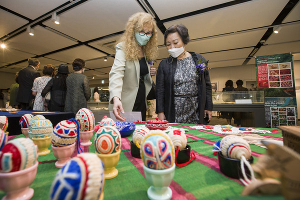 크로아티아 천년의 발자취, 중세부터 현대까지의 문학 및 문화 유산 전시