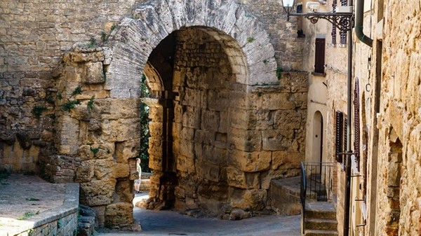 Arco Etrusco- 500 B.C- Volterra- Italy