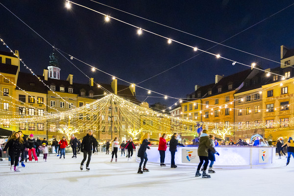 Rynek Starego Miasta_lodowisko_Fot. Filip Kwiatkowski