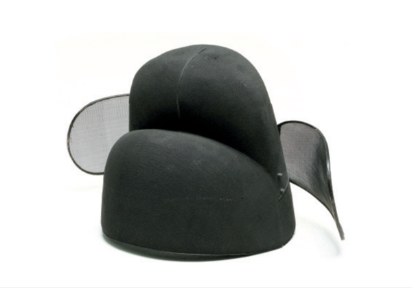 혼례복이 된 문무백관의 사모(紗帽) 사진:국립민속박물관