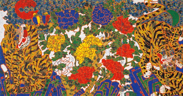 박생광, 범과모란, 1983, 종이에 채색, 135x256cm. 서울미술관소장