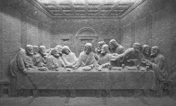 Leonardo's "The Last Supper", carved in salt