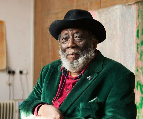 Sir Frank Bowling in his London Studio (2017) © Alastair Levy