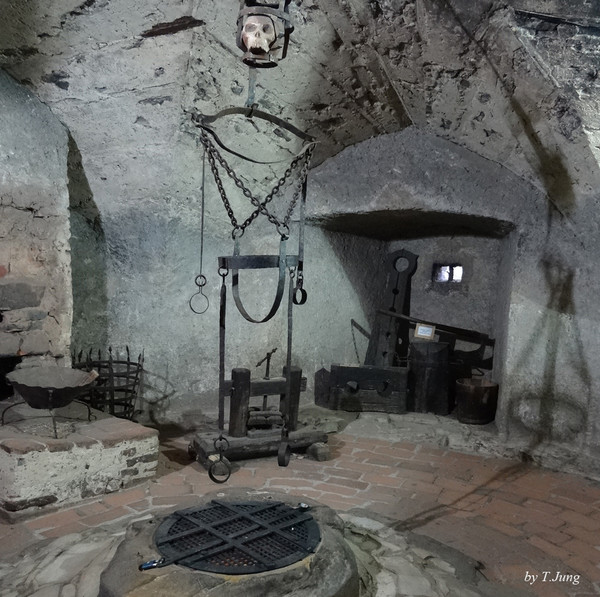 달리보르 탑 내부