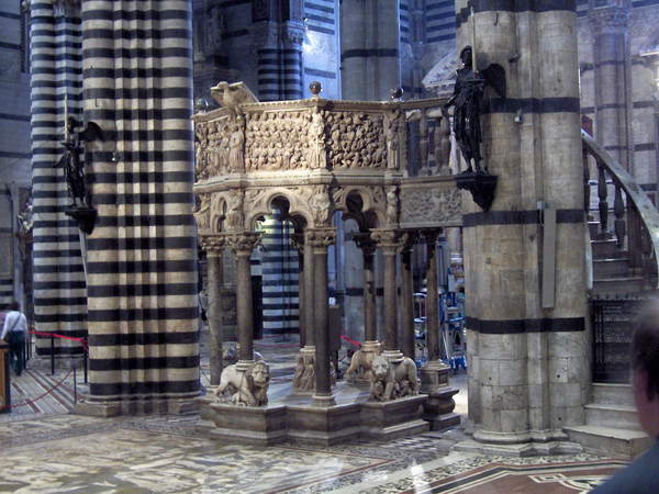 The pulpit and the mosaic floor, Duomo di Siena