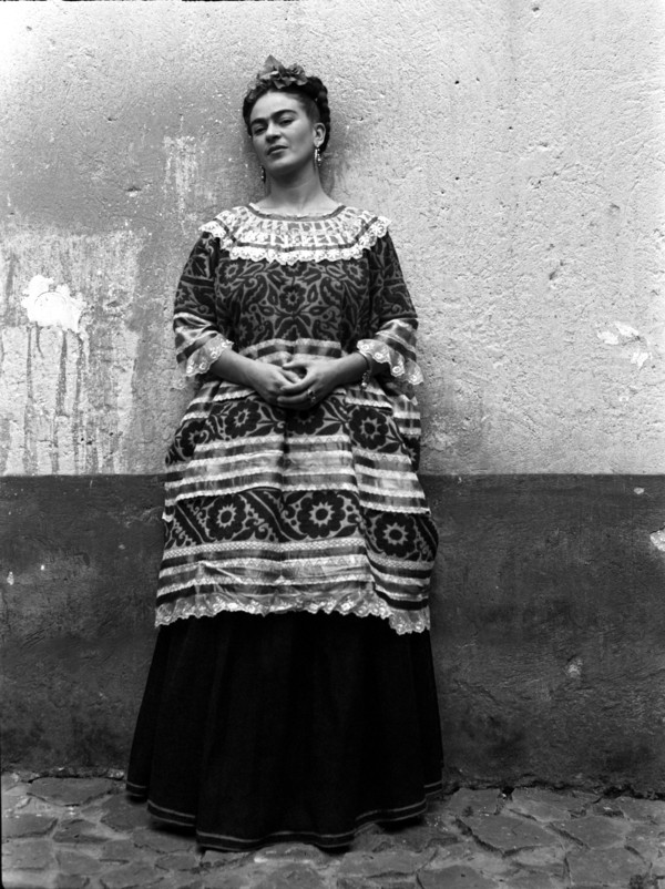 Leo Matiz_Frida Kahlo at Casa Azul,1943