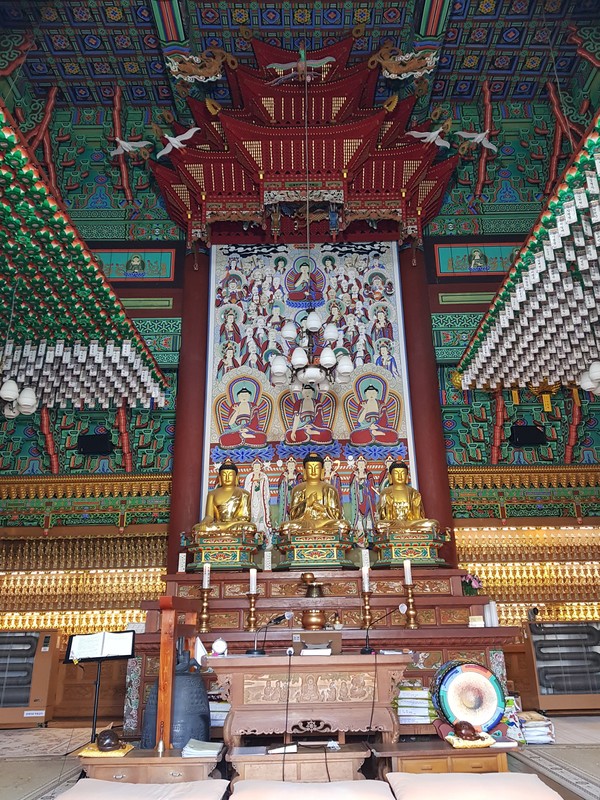 대웅전 삼존불상