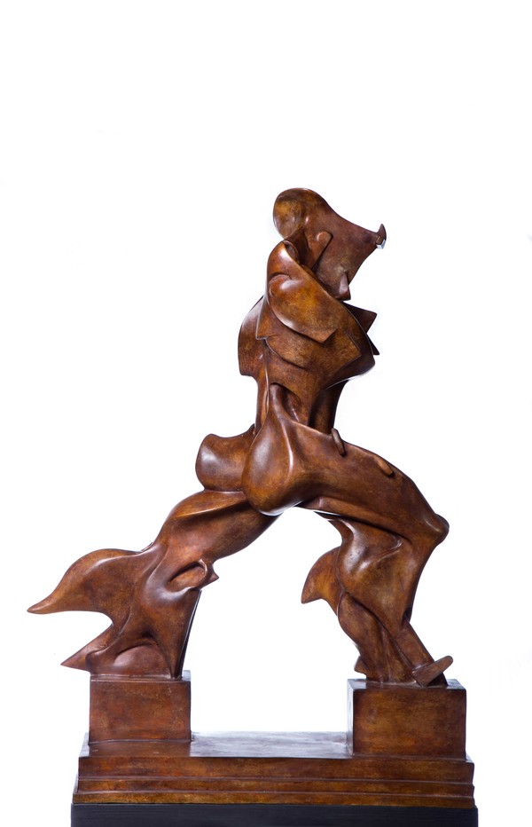 Umberto Boccioni (1882-1916) Forme uniche della continuità nello spazio, 2013 Fusione in bronzo (2005-2011) 118 × 89 × 39 cm, Courtesy Roberto Bilotti Ruggi d’Aragona Foto © Damiano Fianco