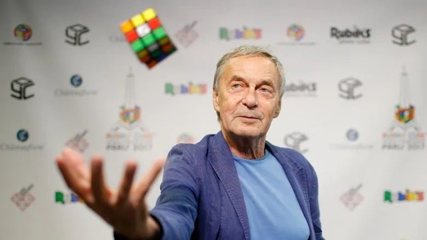 Ernő Rubik and the Cube, source: Reuters/Stephane Mahe