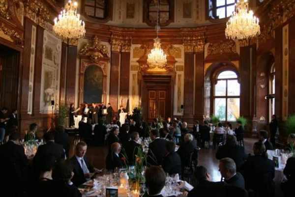 벨베데레 하궁 의전실