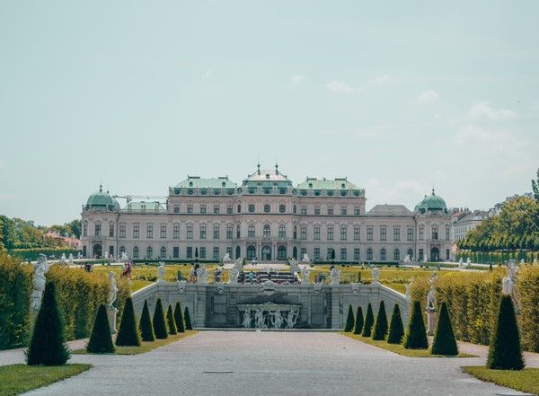 Upper Belvedere, Leyre, unsplash