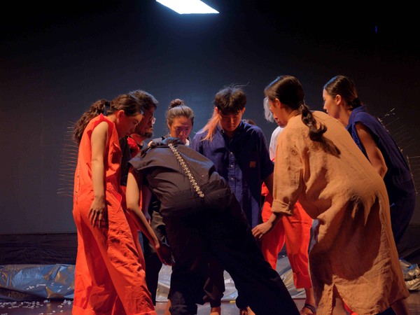 댄스트룹다 공연