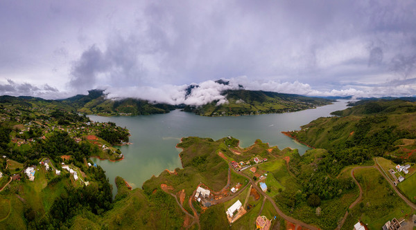 Calima-PANO-DJI_ Foto Mauricio Arana