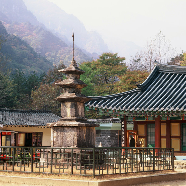 삼화사 삼층석탑, ⓒ한국학중앙연구원 김성철