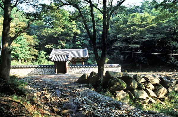 삼척 두타산 이승휴 유허, ⓒ한국학중앙연구원 유남해