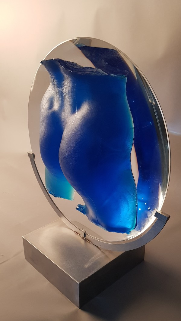 고성희, 오래된 기억, 2019, 옵틱 글래스 Casted, 50x50x42cm