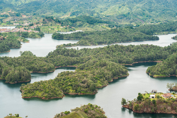 Rivers and lakes in Guatape courtesy of ProColombia