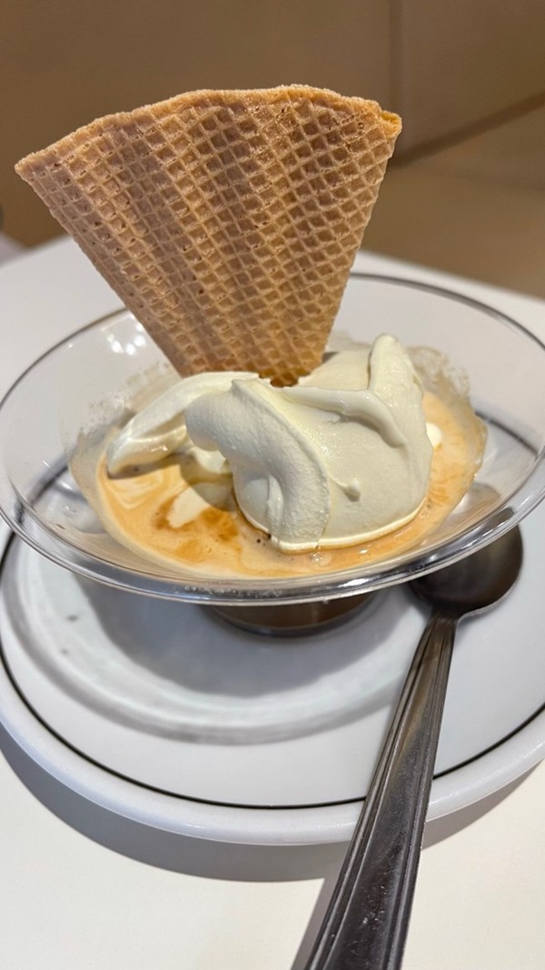 Affogato, espresso on icecream