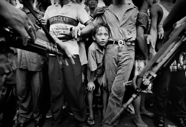 1999년 인도네시아 민주화 월드프레스포토(wpp) 제네랄 뉴스 부문 수상, 자카르타, 인도네시아, 1998